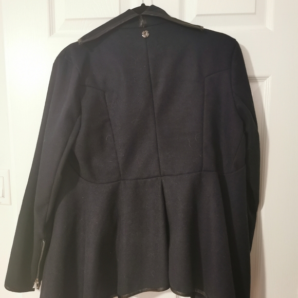 Small Navy Blue Jacket - Picture 3 of 4